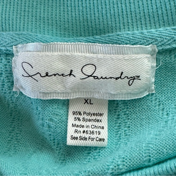 *Women’s French Laundry Turquoise Polyester/Spandex Textured V-Neck Sweater - Picture 10 of 11